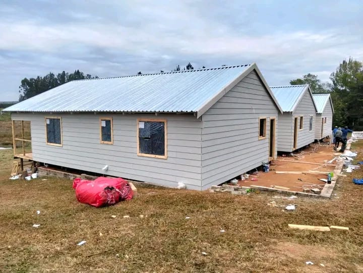 Nutec Cabins project 35 by Hot Mix Holdings